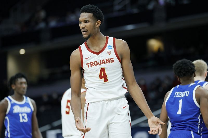 Evan Mobley #4 of the USC Trojans reacts during the second half against the Drake Bulldogs