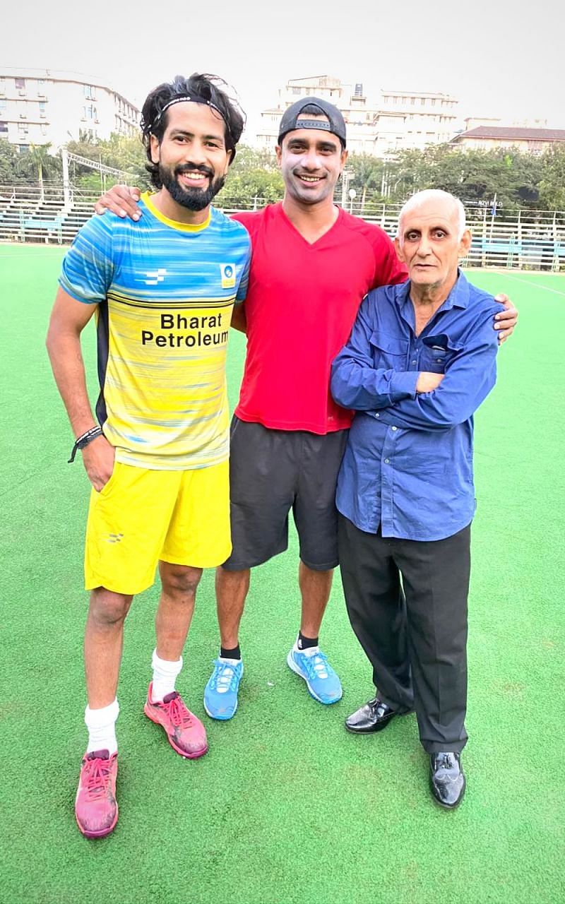 Devindar, Adrian D' Souza and coach Bawa