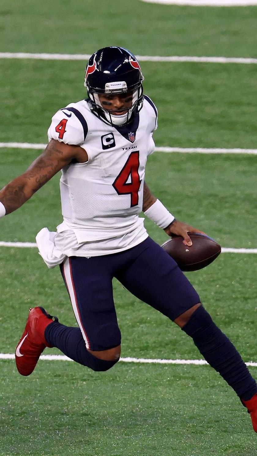 Houston Texans star Deshaun Watson Reportedly Willing to Sit Out