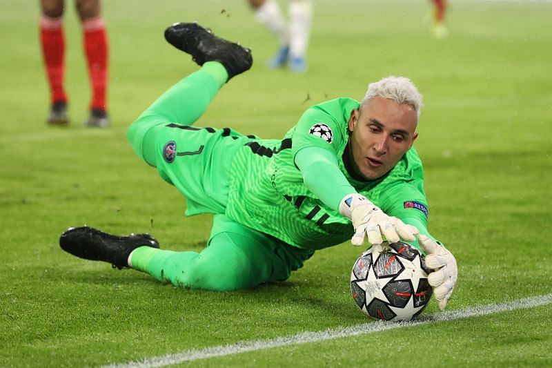 Keylor Navas in action against Bayern Munich