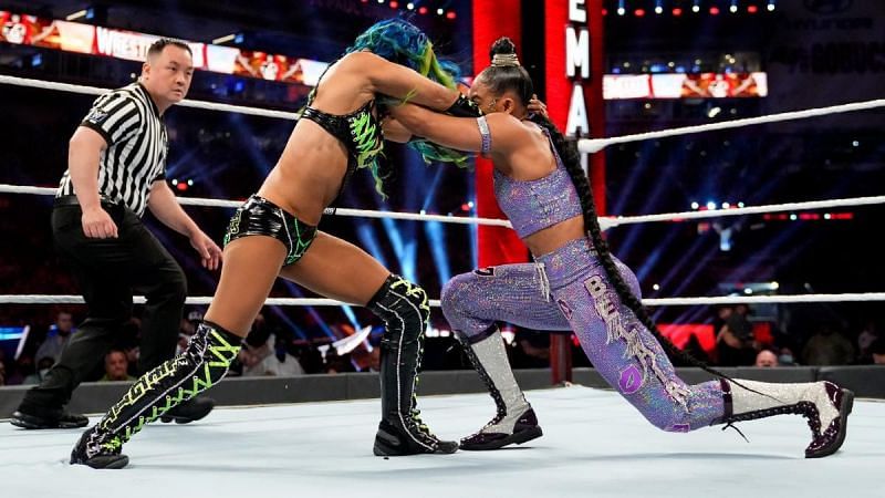 Sasha Banks and Bianca Belair going at it on the Grandest Stage of them All