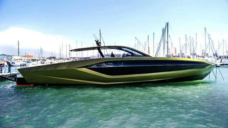 Conor McGregor&#039;s Lamborghini 63 speedboat