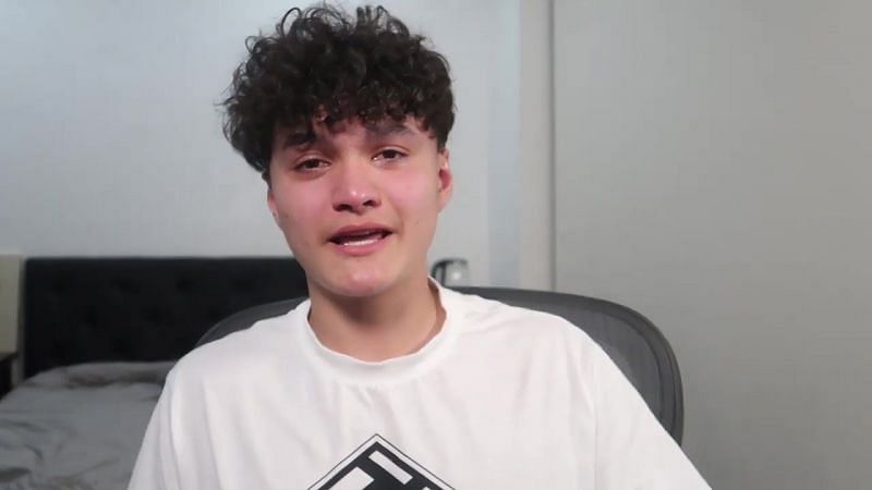 FaZe Jarvis crying (Image via FaZe Jarvis/YouTube)