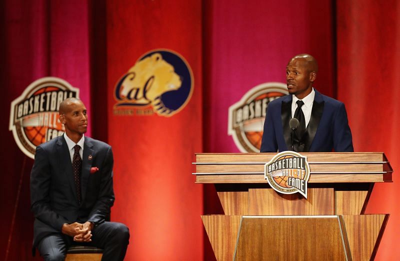 Reggie Miller (left) and Ray Allen (right) during the NBA Hall of Fame enshrinement ceremony