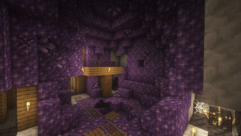 Amethyst geode overriding a mineshaft (Image via Minecraft)