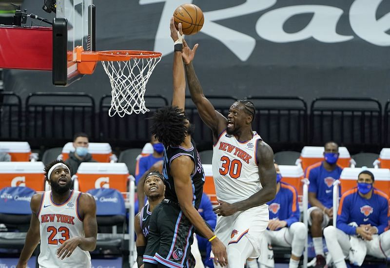 New York Knicks vs Sacramento Kings