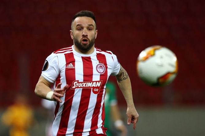 Olympiakos vs Neftci prediction, preview, team news and more | UEFA Champions League qualifiers 2021-22
