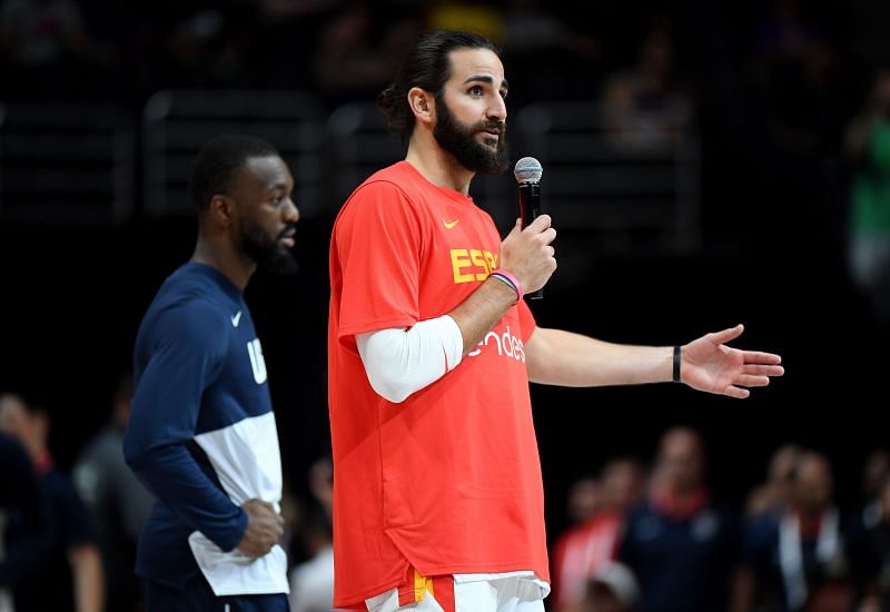 Ricky Rubio #9 of Spain speaks to fans