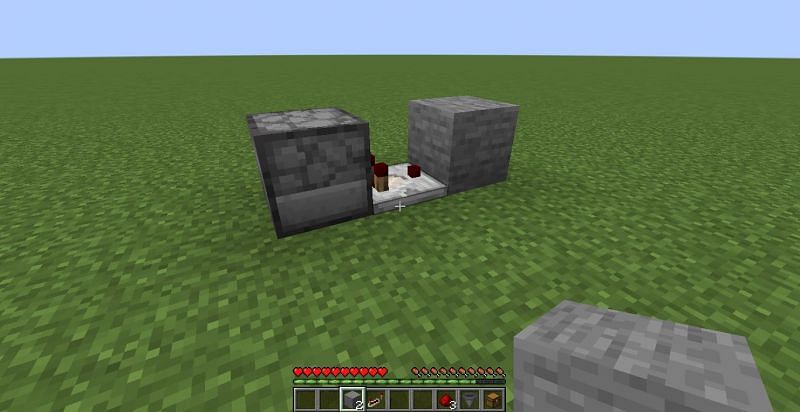 How To Make An Automatic Item Dropper In Minecraft