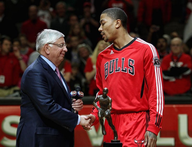 Derrick Rose #1 of the Chicago Bulls accepts the Maurice Podoloff Trophy awarded to the NBA MVP.