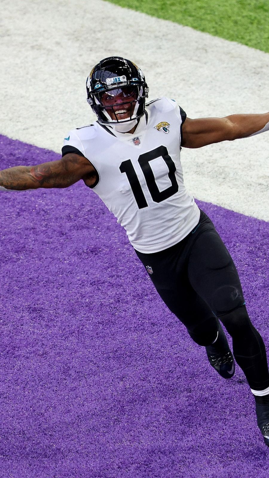 Finding 2022's Fantasy Football Breakout Wide Receiver: Laviska Shenault  Jr., Jacksonville Jaguars, Fantasy Football News, Rankings and Projections