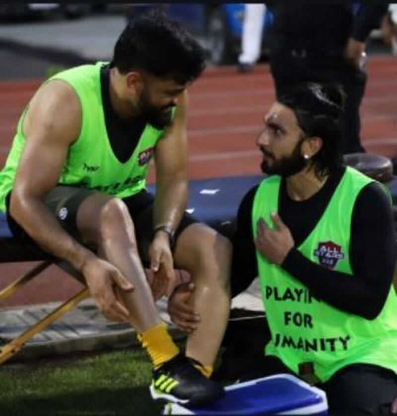 MS Dhoni and Ranveer Singh deep in conversation after the match (PC: Ranveer Singh Instagram)