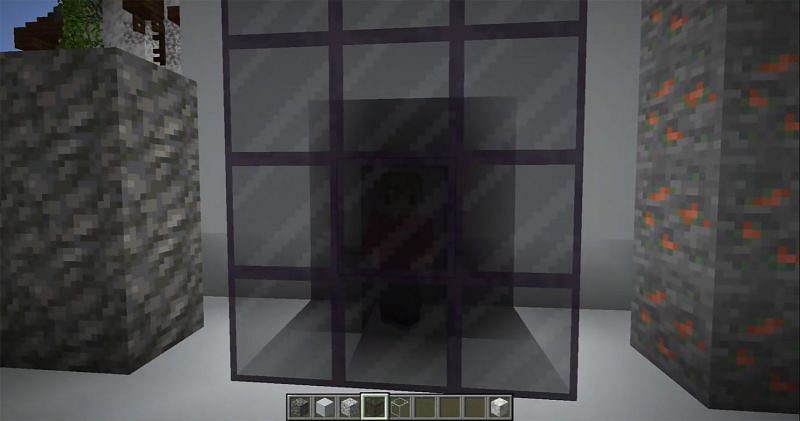 Tinted glass (Image via TheGamer)