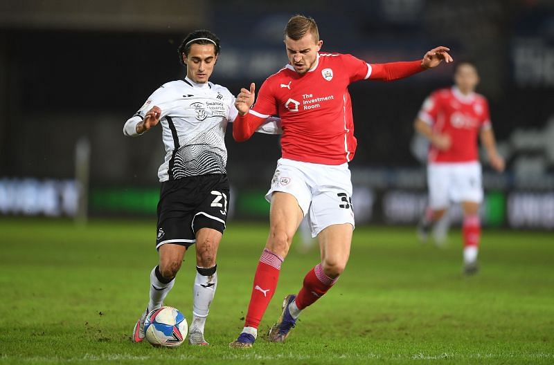 Michał Helik impressed with his performances for Barnsley FC in the Championship last season