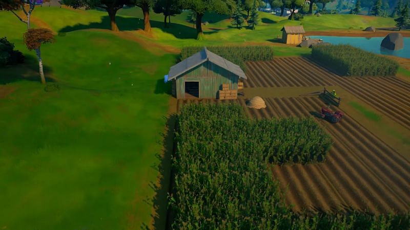 Don&#039;t get lose in the corn fields (Image via KingAlexHD/YouTube)