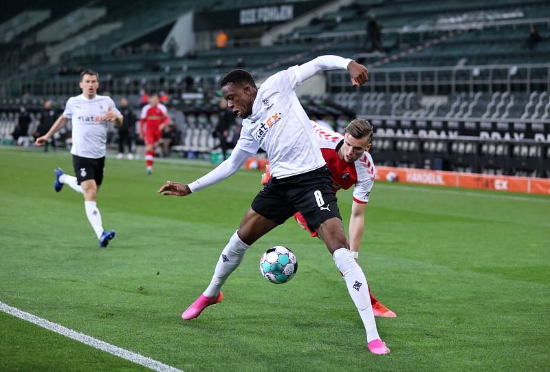 Denis Zakaria is one of the best CDM in Bundesliga. (Photo by Joosep Martinson/Getty Images)