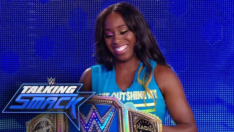 Naomi with the SmackDown Women&#039;s Championship