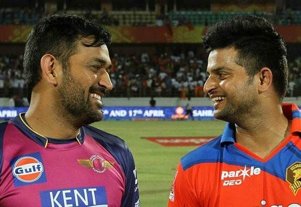 MS Dhoni (left) and Suresh Raina