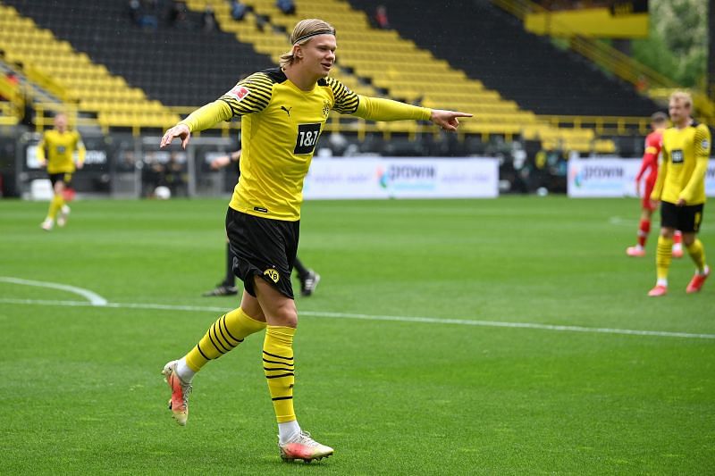 Both Chelsea and Real Madrid are interested in Borussia Dortmund&#039;s Erling Haaland