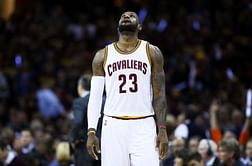 5 times when a player from the losing team should have won the NBA Finals MVP award