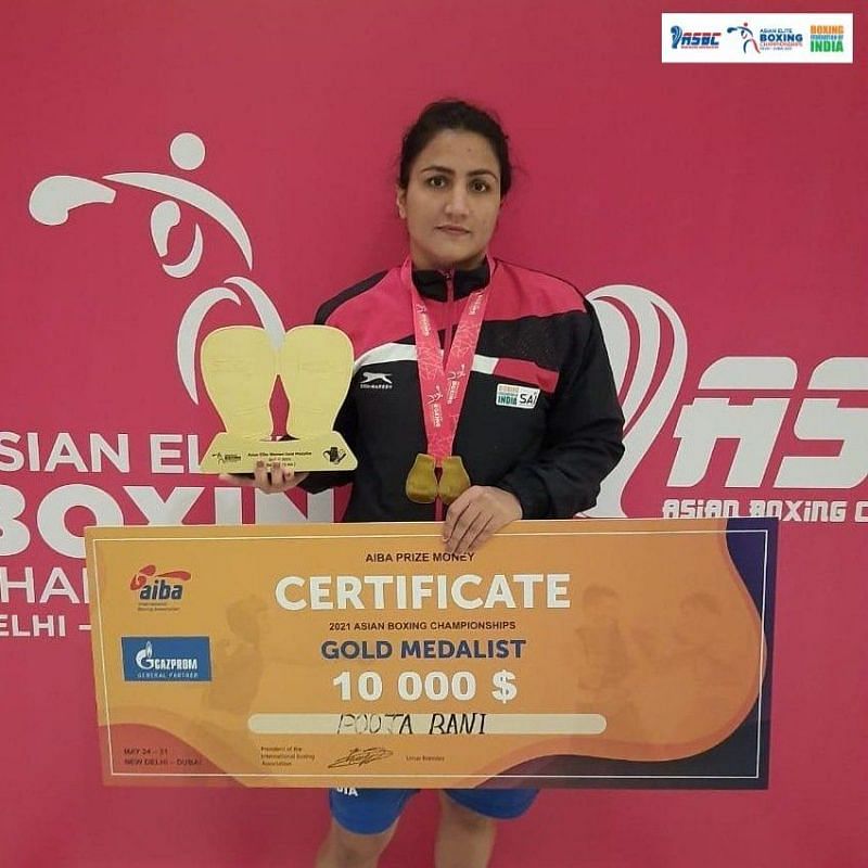 Pooja Rani wins gold at the Asian Championship [Image Credits: Boxing Federation of India/Twitter]