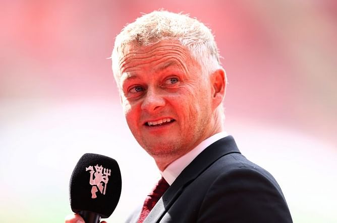 Manchester United Transfer News Roundup: Red Devils still interested in move for French midfielder; club offer Paul Pogba new blockbuster contract, and more - 23rd August 2021