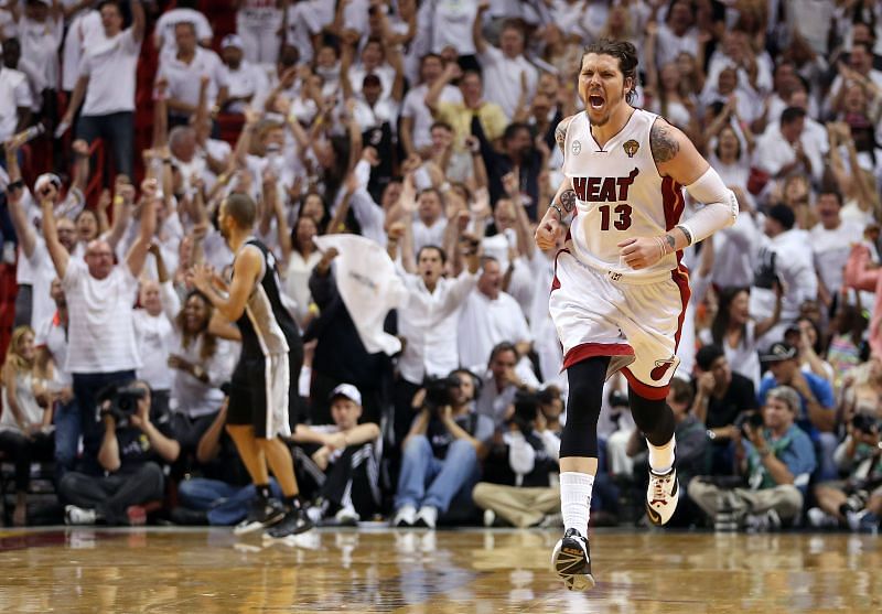Mike Miller (#13) reacts after making a 3-pointer.