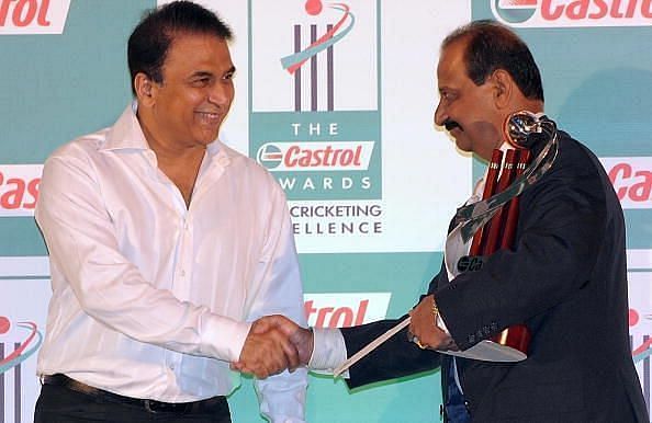 Sunil Gavaskar's Family - Father, Mother, Siblings, Wife, Son