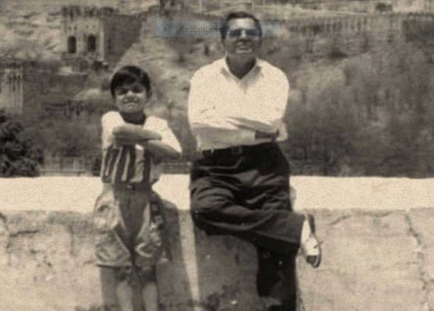 Childhood picture of Virat Kohli with his father Prem Kohli.