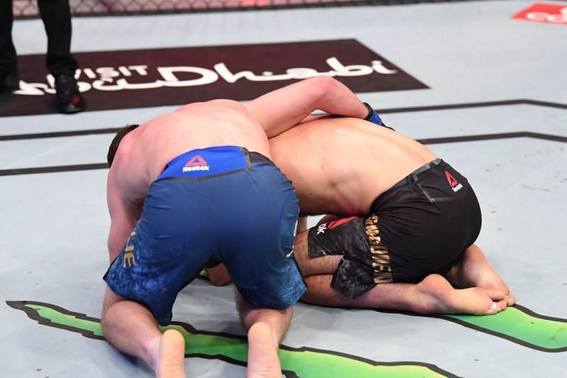 Justn Gaethje consoles a crying Khabib at UFC 254 | Image via TalkSport