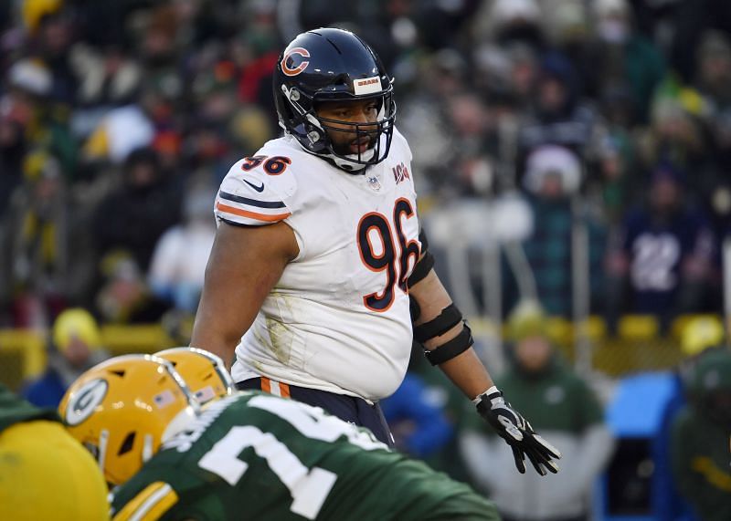 Chicago Bears: Akiem Hicks looking to finish award-worthy season