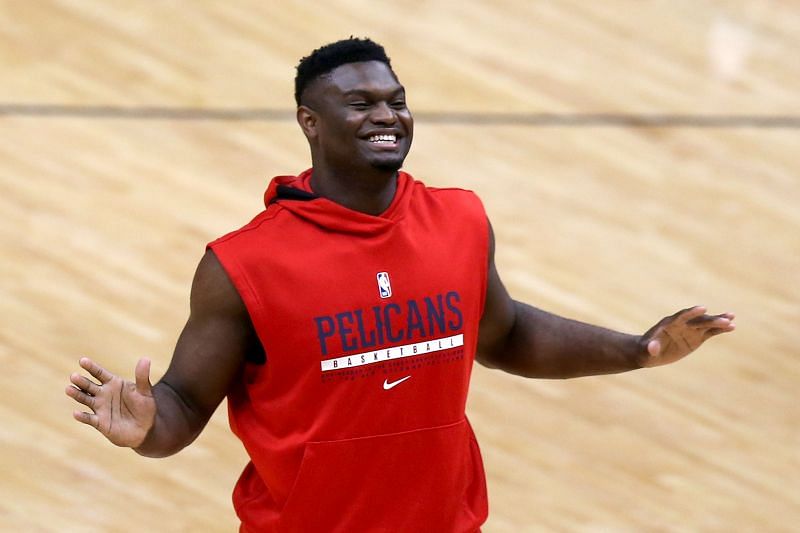 Zion Williamson (#1) warms up before the start of an NBA game.