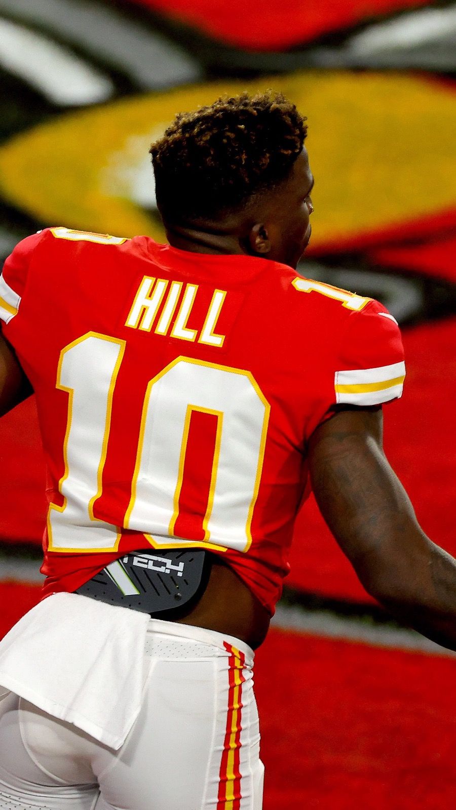 Gold medal vs. Super Bowl ring? Will Tyreek Hill accept Usain