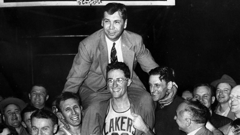 John Kundla as coach of the Minneapolis Lakers. Photo credits: LosAngelesTimes