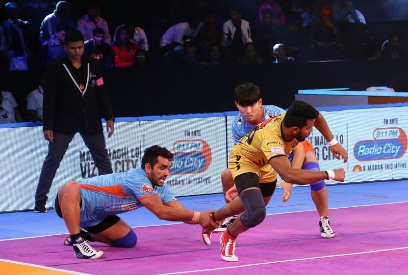 PO Surjeet Singh has been one of the most consistent cover defenders in the PKL (Image - ProKabaddi)