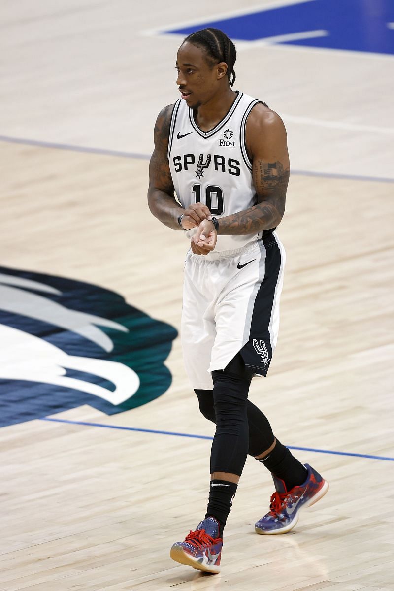 DeMar DeRozan #10 of the San Antonio Spurs