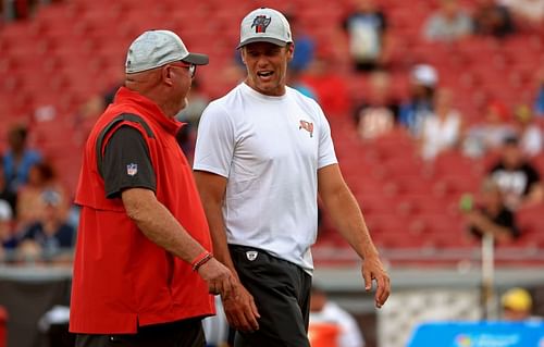 Tom Brady and Bruce Arians talking pregame