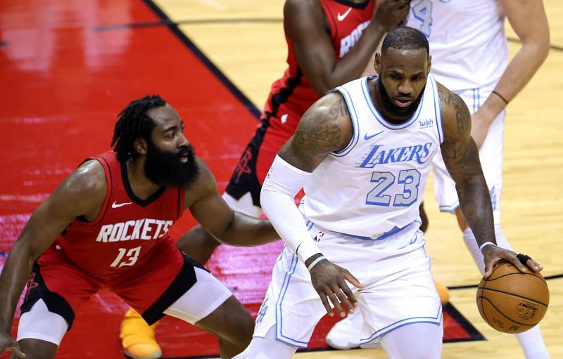 James Harden (left) and LeBron James are two of the four players to have scored 1000 points in each of the last ten NBA seasons.