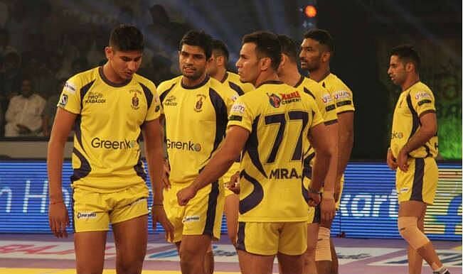 Hadi Oshtorak (right) made his PKL debut with Telugu Titans.