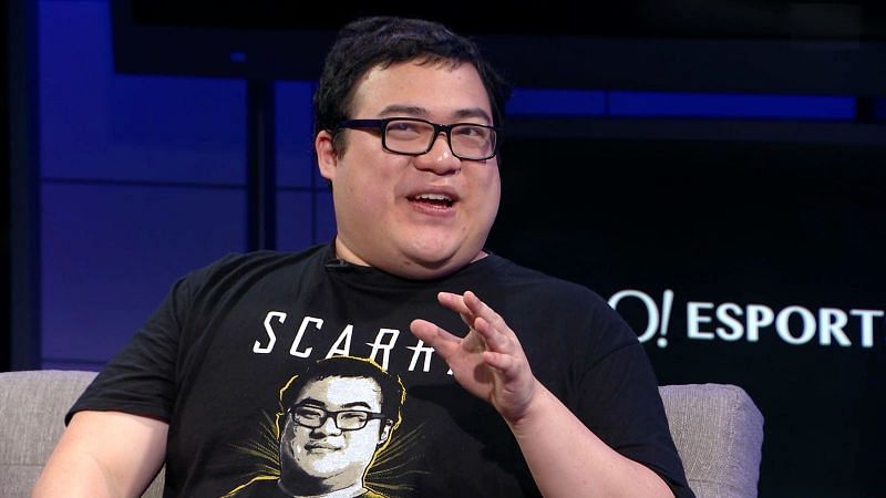 Scarra Sitting on a sofa