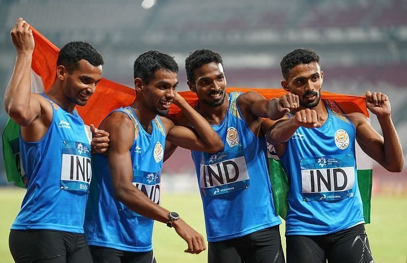 India finished fourth in heat two in a time of 3:00.25