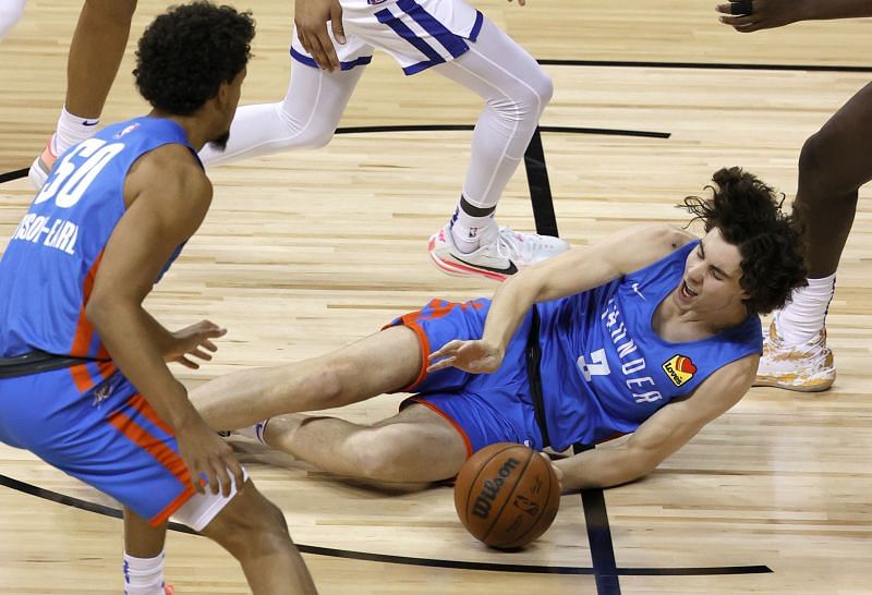 Josh Giddey (#3) of the OKC Thunder falls on the floor