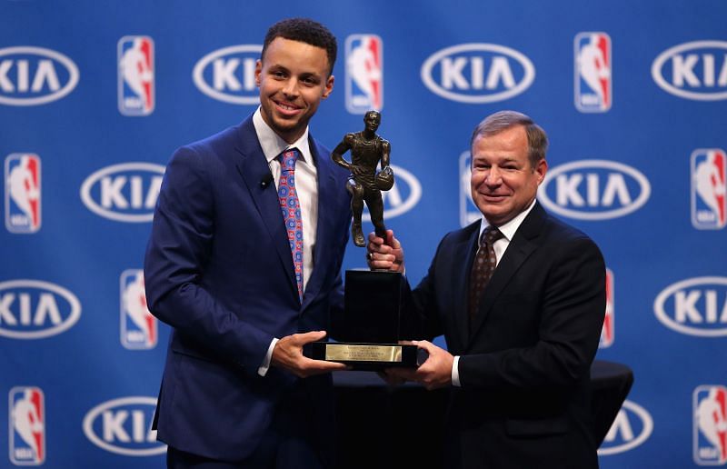 Stephen Curry of the Golden State Warriors is awarded the NBA Most Valuable Player Award by Greg Grulikowski from Kia Motors during a press conference at ORACLE Arena on May 10, 2016