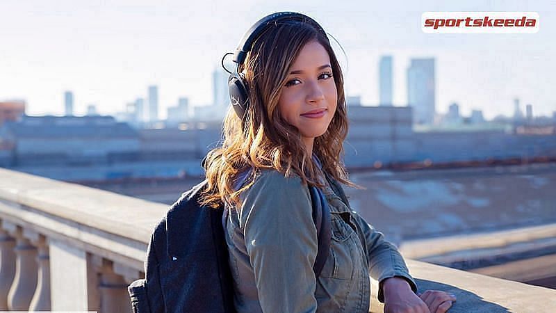 Pokimane reveals the real reason behind fan donations to streamers (Image via Sportskeeda)