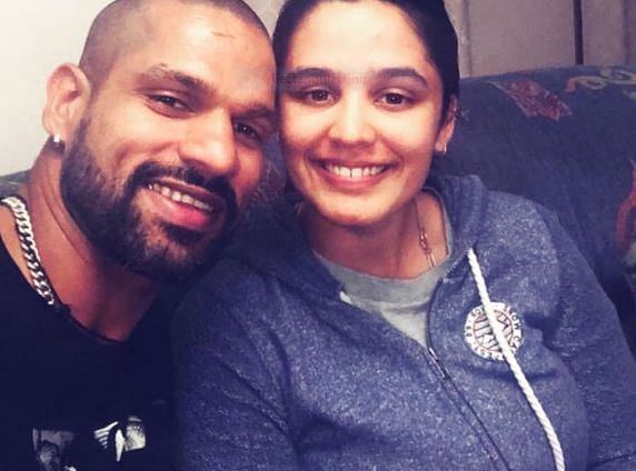 Shikhar dhawan with his step daughters 