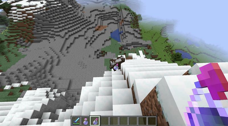 Potions of Luck are currently unavailable in Survival Mode without mods or console commands (Image via Mojang)