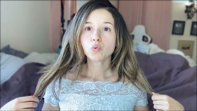 "I give up": Fans try to cheer Pokimane after heart-breaking Twitter post