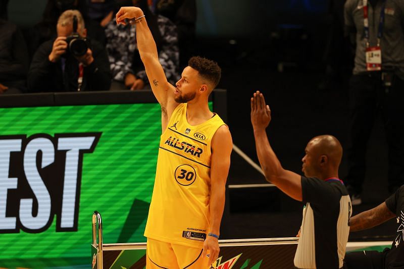Stephen Curry (left) won the 2021 NBA All-Star three-point contest