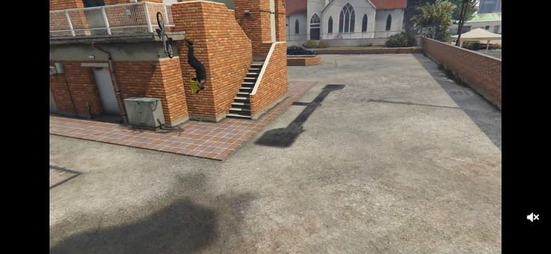 OP crashes into the wall (Image via Rockstar Games)
