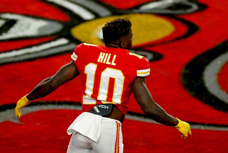 Gold medal vs. Super Bowl ring? Will Tyreek Hill accept Usain Bolt's challenge?